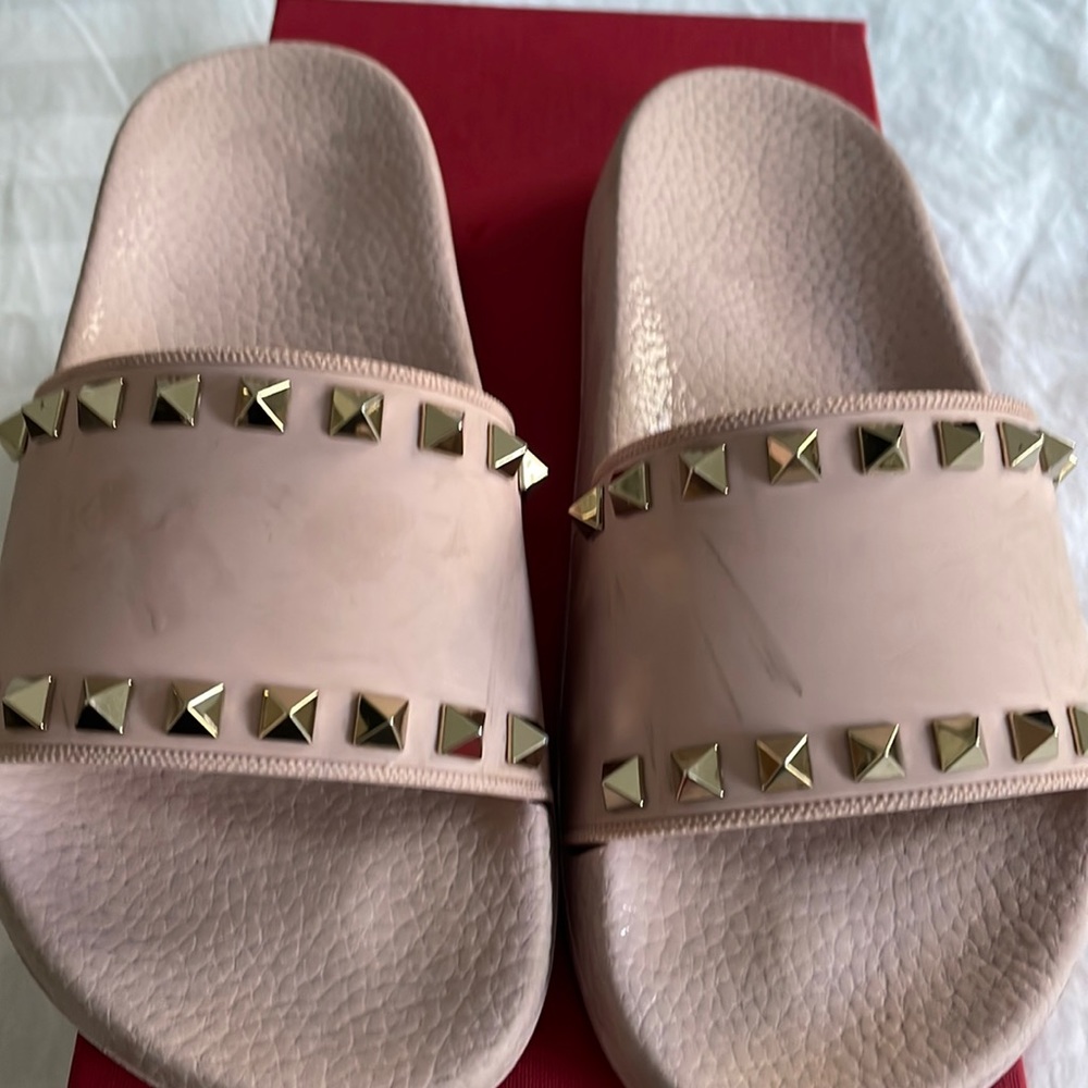 Valentino pink sandals